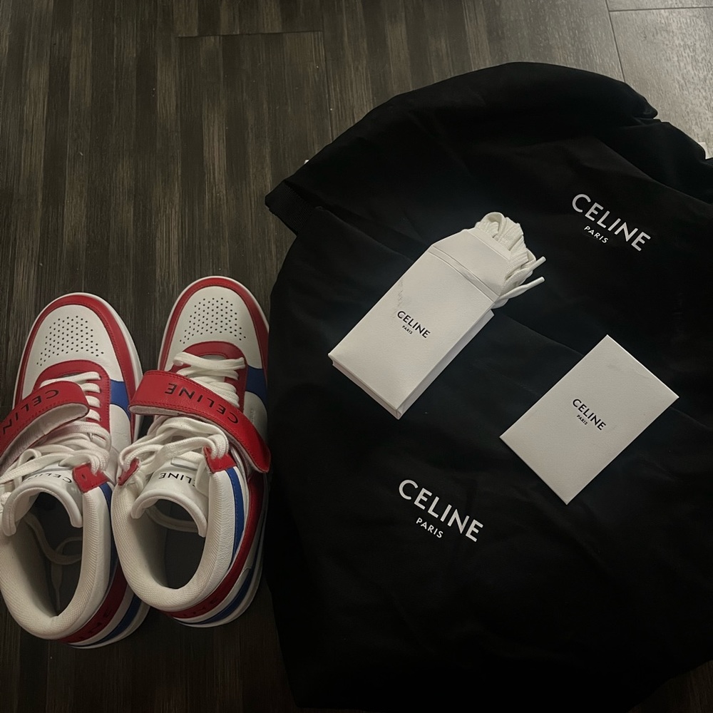 Celine Trainer high sneaker with scratch in calfskin